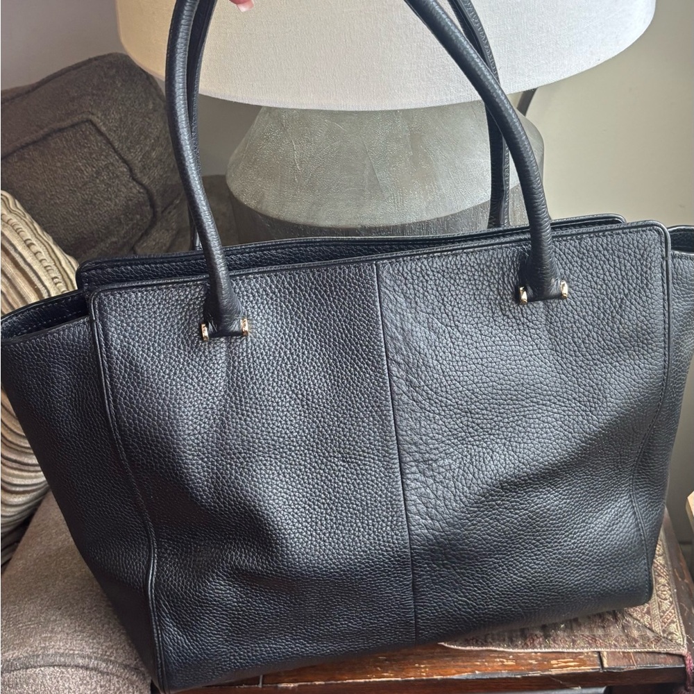Authentic Kate Spade pebbled leather zip top large Tote with tassels - Picture 11 of 15